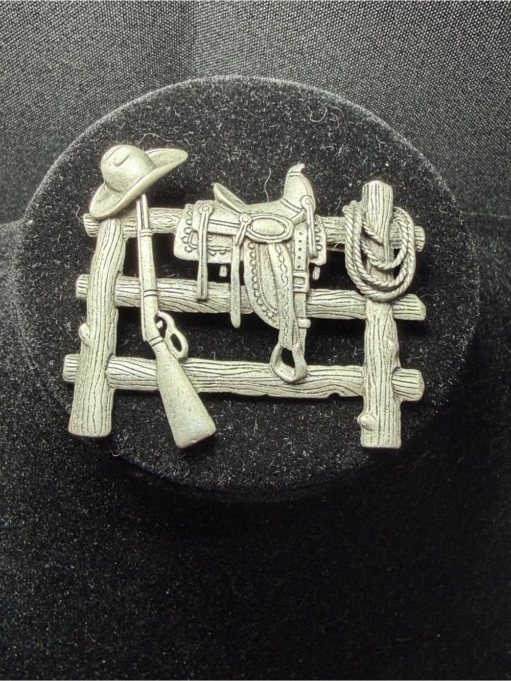 Pewter Signed JJ Jonette Jewelry Fence Cowboy Life Hat Saddle Gun Brooch Pin VTG